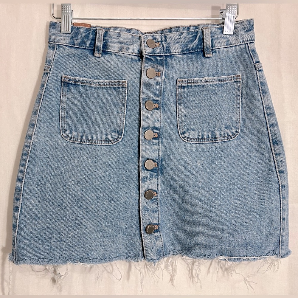 Zara button up denim skirt